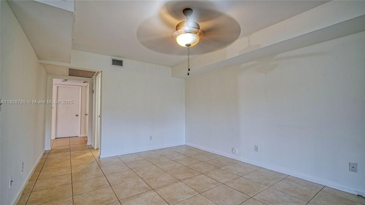 For Sale: $515,000 (3 beds, 2 baths, 2457 Square Feet)