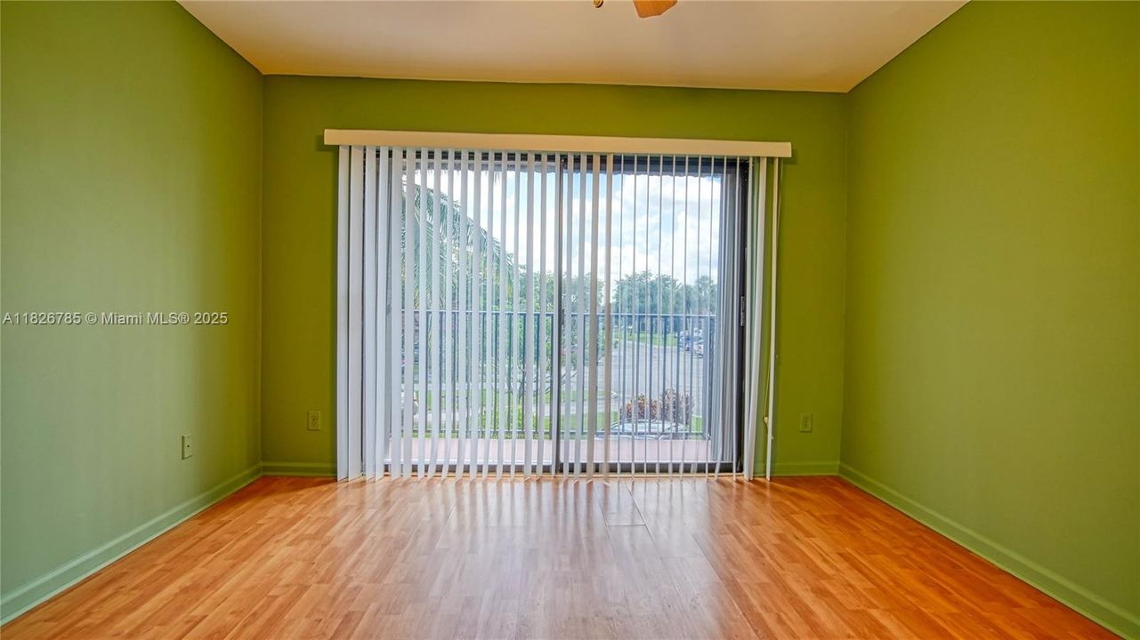 For Sale: $515,000 (3 beds, 2 baths, 2457 Square Feet)