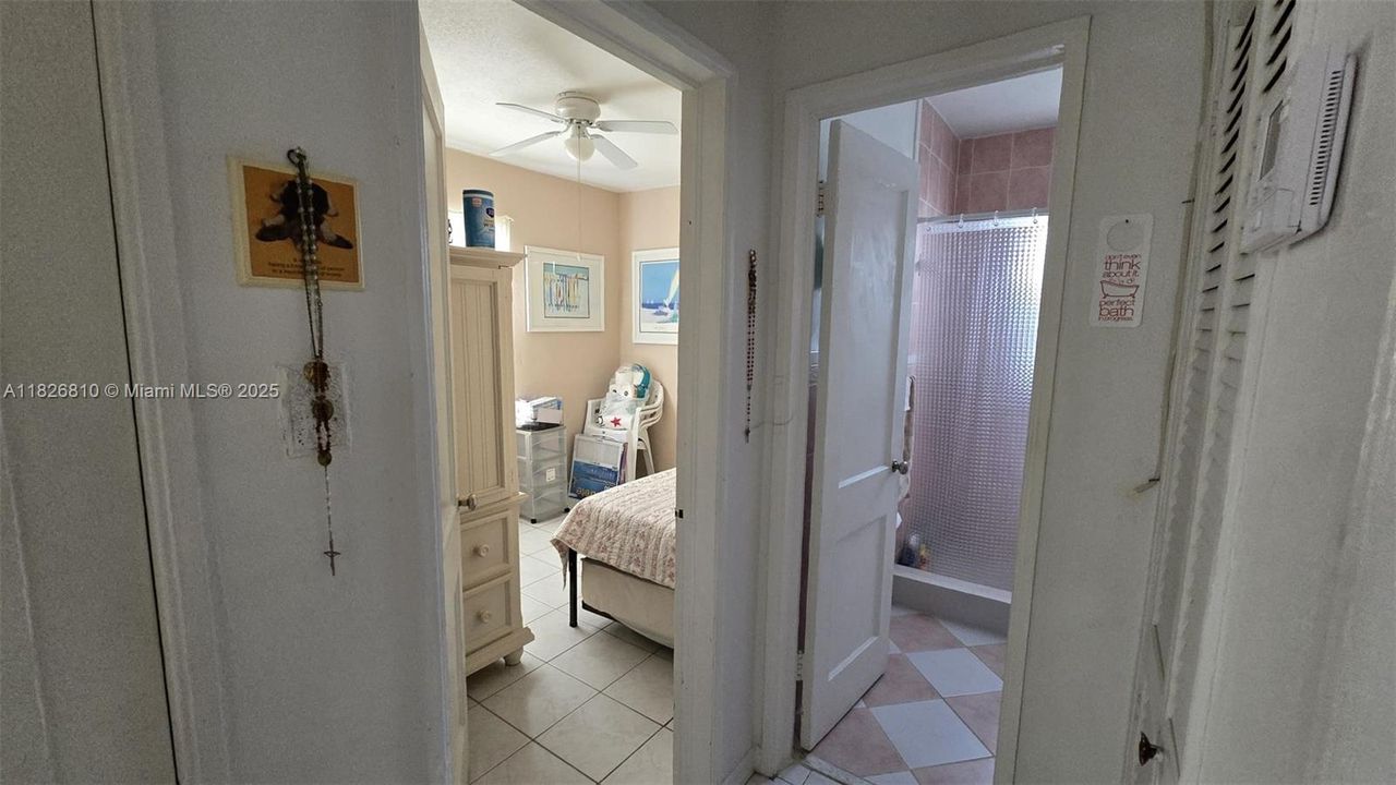 Recently Sold: $660,000 (3 beds, 2 baths, 1286 Square Feet)