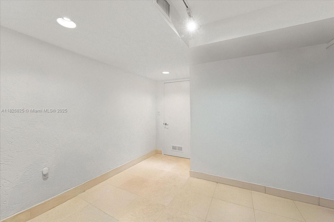 Maids Quarters or Storage