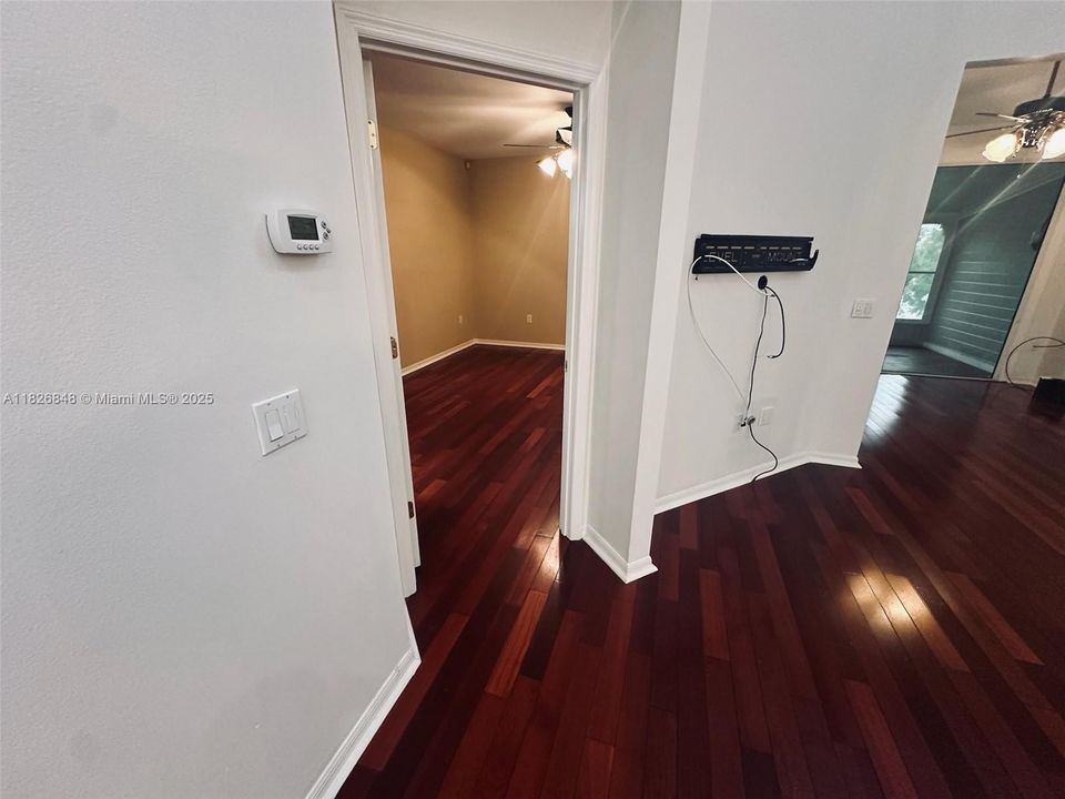 待售: $350,000 (3 贝兹, 2 浴室, 0 平方英尺)