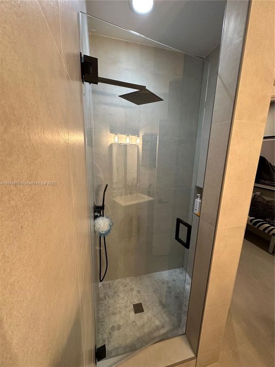 For Sale: $259,000 (0 beds, 1 baths, 288 Square Feet)
