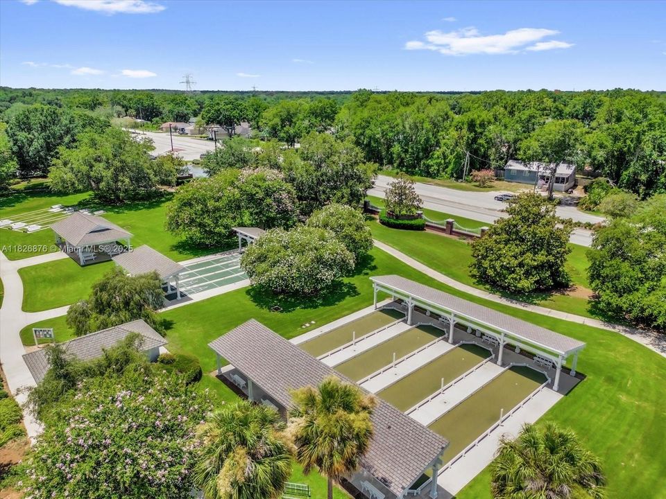 最近售出: $274,900 (2 贝兹, 2 浴室, 1165 平方英尺)