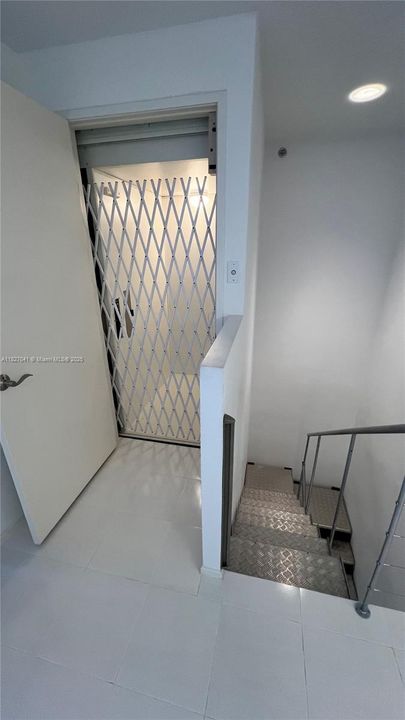 In-house elevator