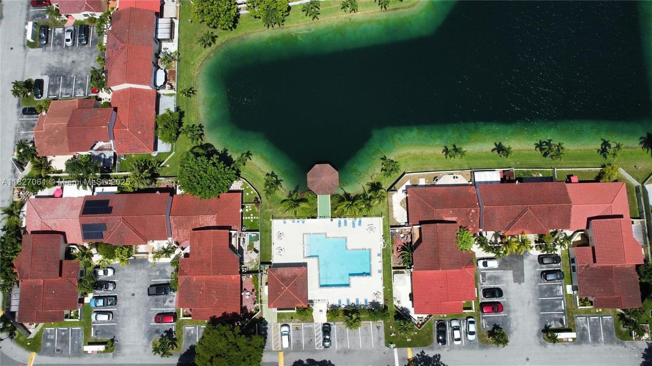 For Sale: $299,000 (3 beds, 2 baths, 1125 Square Feet)