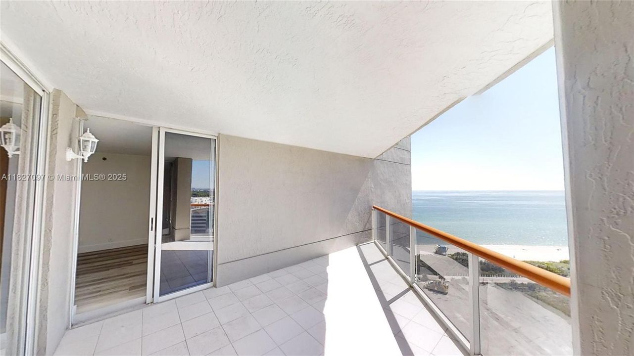 Недавно продано: $785,000 (3 спален, 3 ванн, 1510 Квадратных фут)