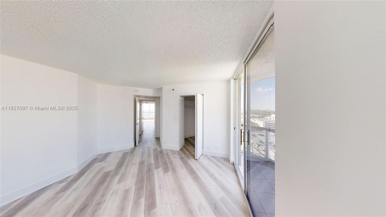 Недавно продано: $785,000 (3 спален, 3 ванн, 1510 Квадратных фут)