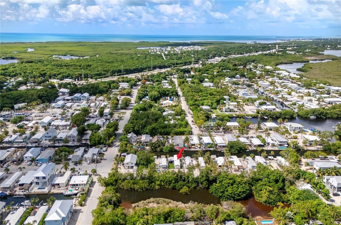 待售: $685,000 (2 贝兹, 1 浴室, 729 平方英尺)