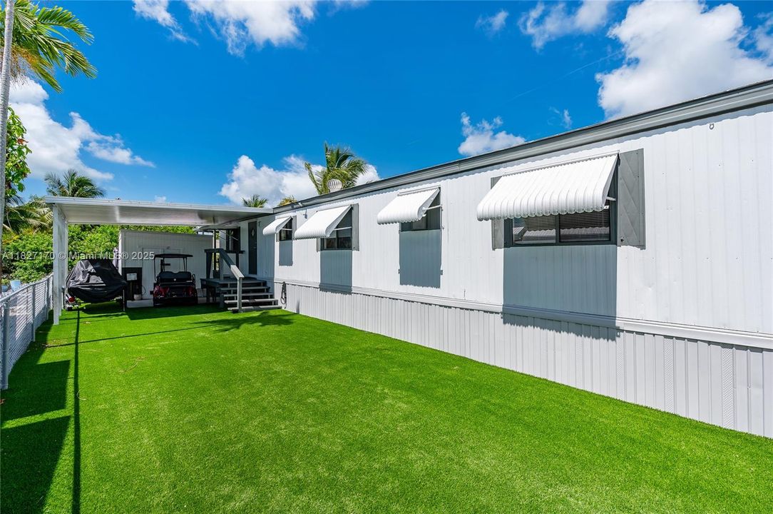 待售: $685,000 (2 贝兹, 1 浴室, 729 平方英尺)