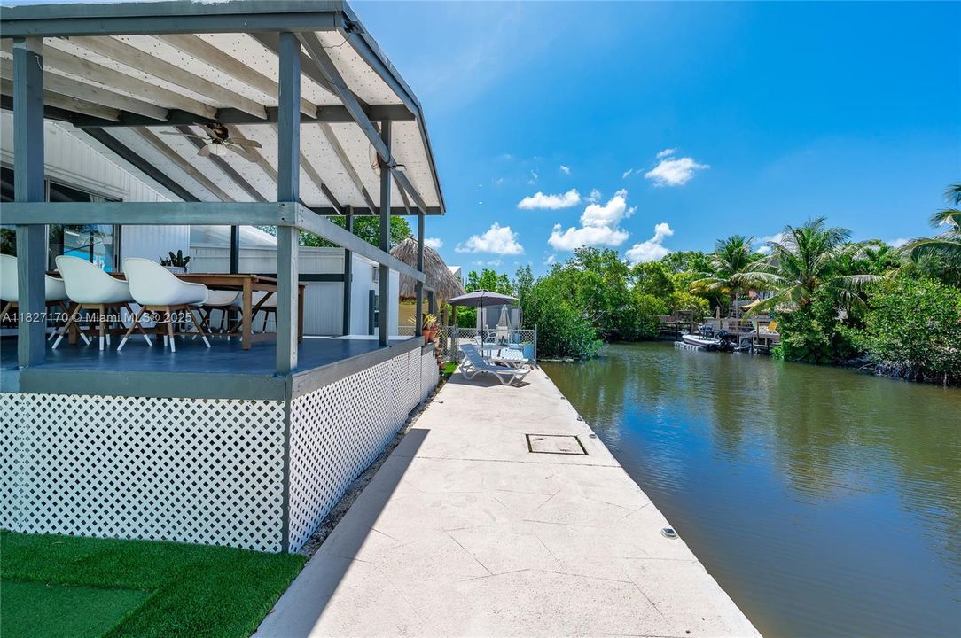 待售: $685,000 (2 贝兹, 1 浴室, 729 平方英尺)