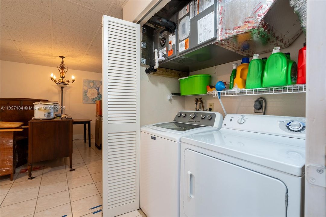 待售: $130,000 (2 贝兹, 2 浴室, 0 平方英尺)