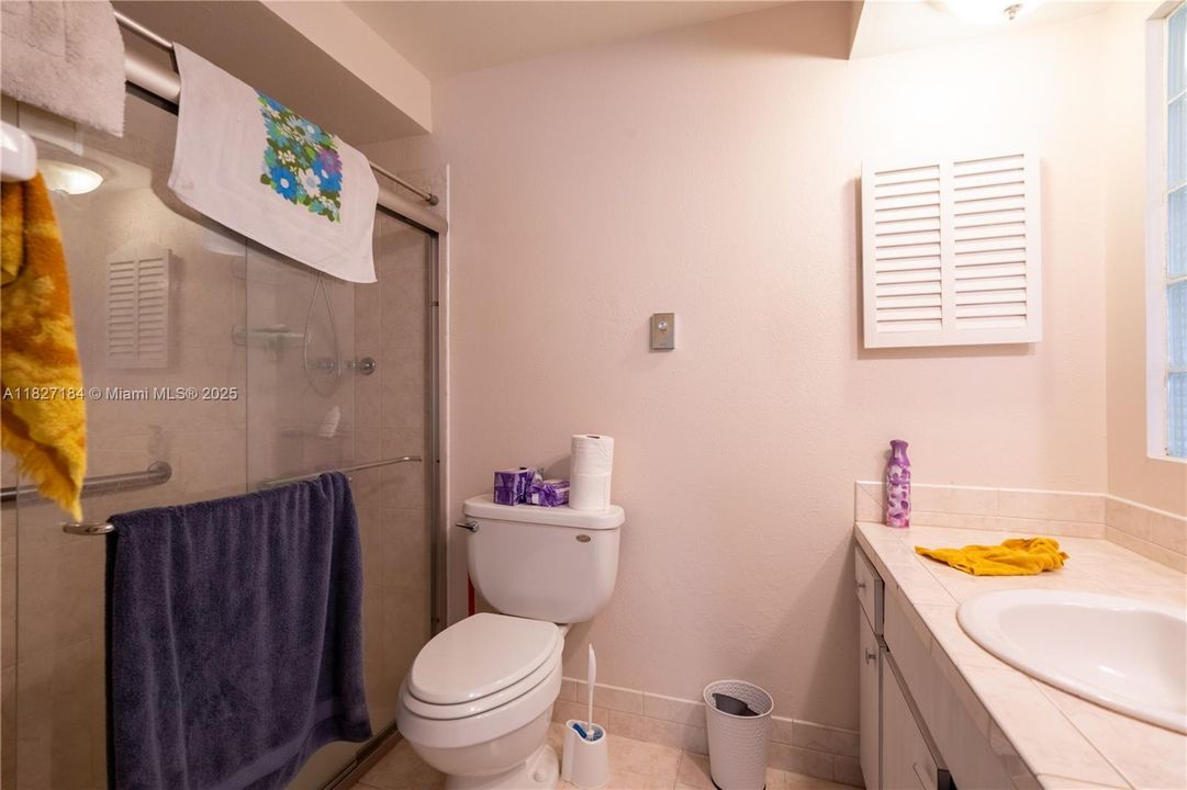 待售: $130,000 (2 贝兹, 2 浴室, 0 平方英尺)