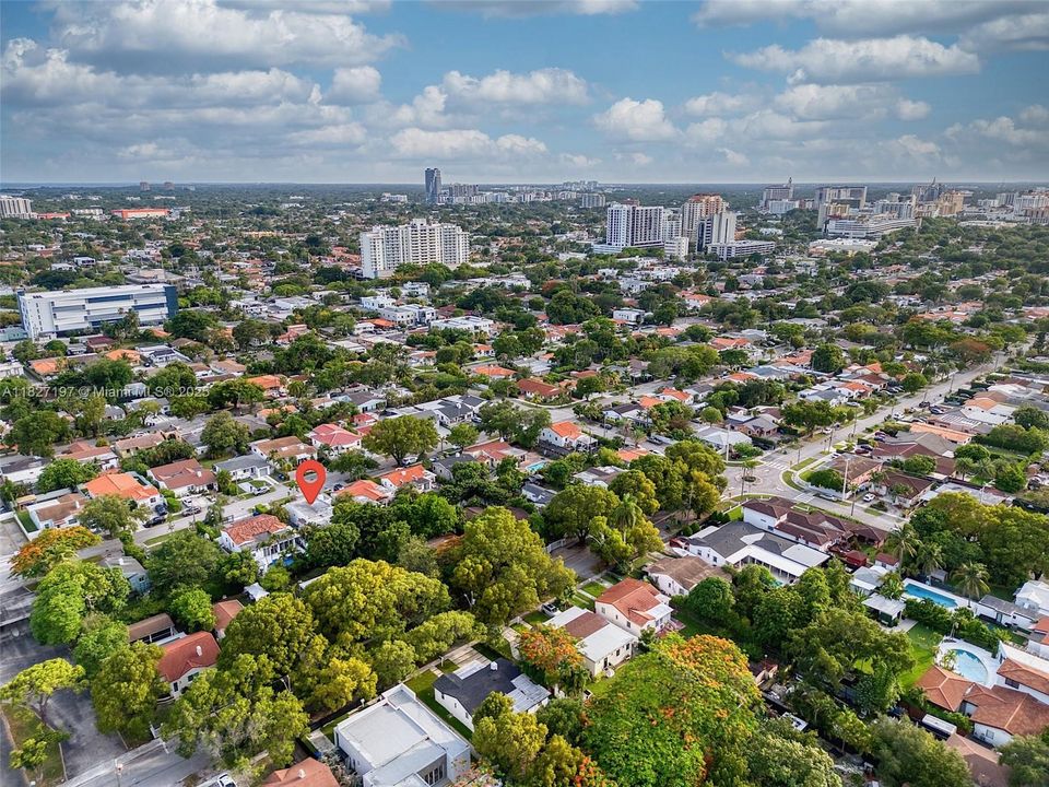 На продажу: $989,000 (4 спален, 3 ванн, 1397 Квадратных фут)