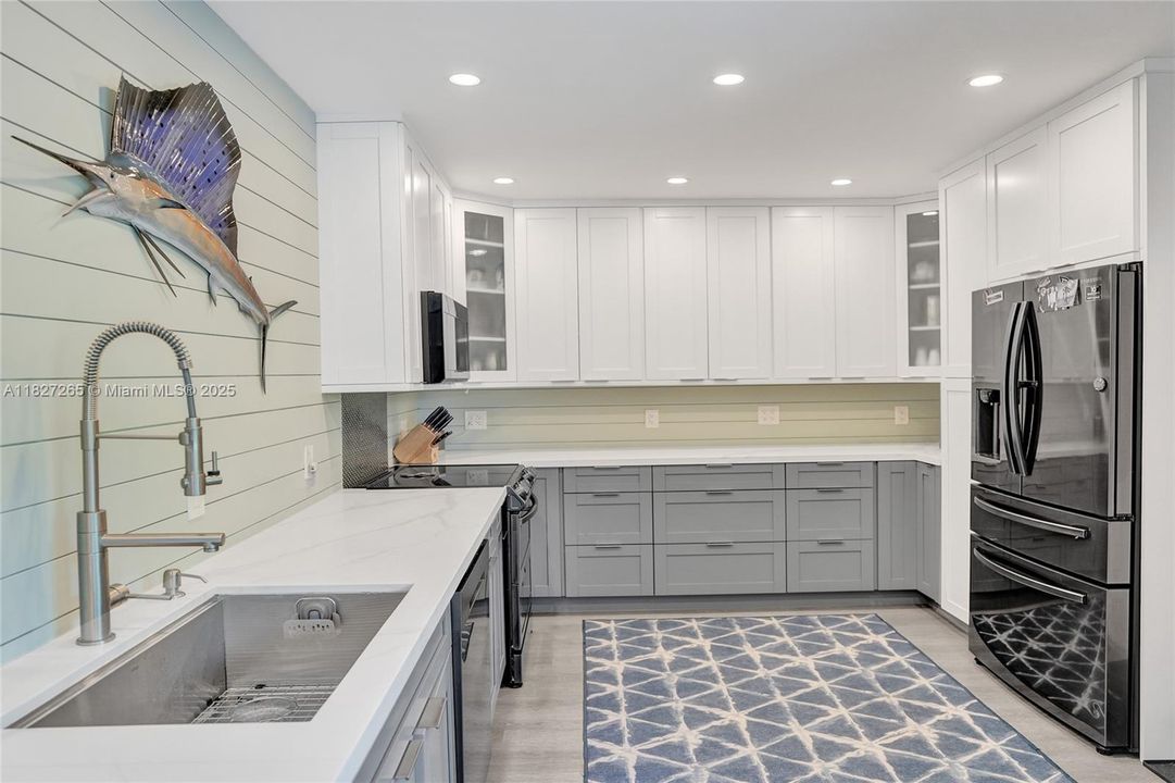 Vendido Recientemente: $995,000 (3 camas, 2 baños, 1581 Pies cuadrados)