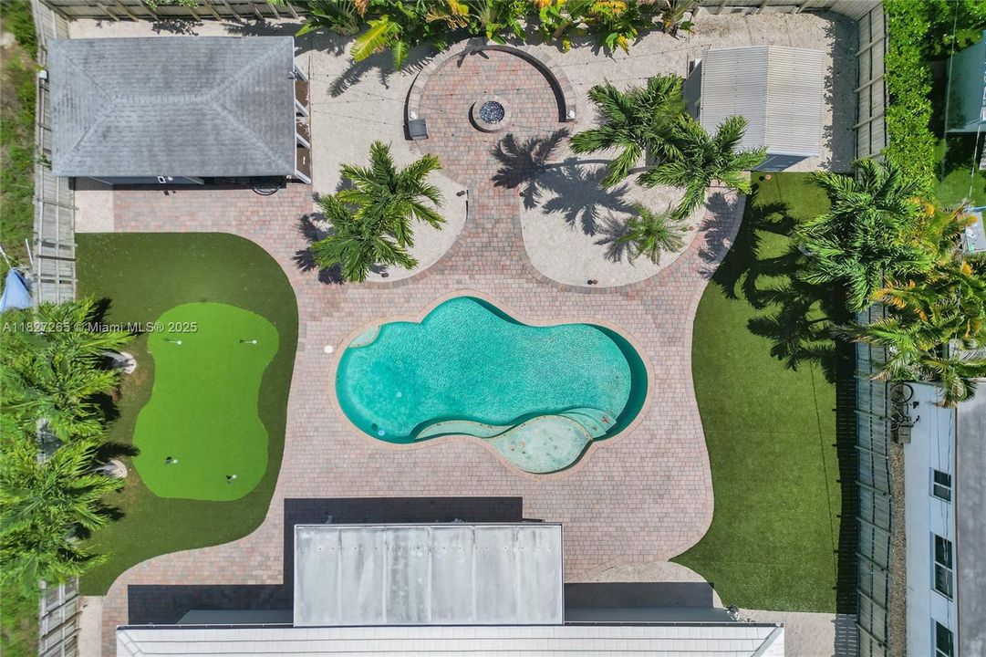 Vendido Recientemente: $995,000 (3 camas, 2 baños, 1581 Pies cuadrados)