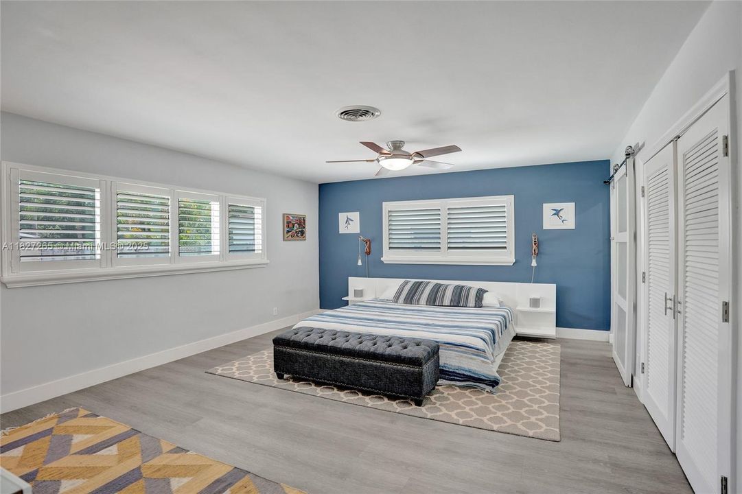 Vendido Recientemente: $995,000 (3 camas, 2 baños, 1581 Pies cuadrados)