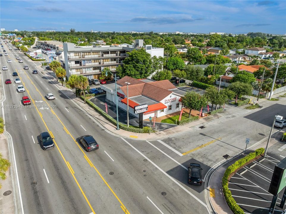 На продажу: $4,900,000 (0 спален, 0 ванн, 0 Квадратных фут)