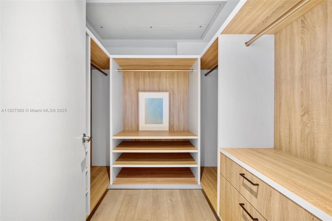 В аренду: $52,000 (3 спален, 3 ванн, 2552 Квадратных фут)