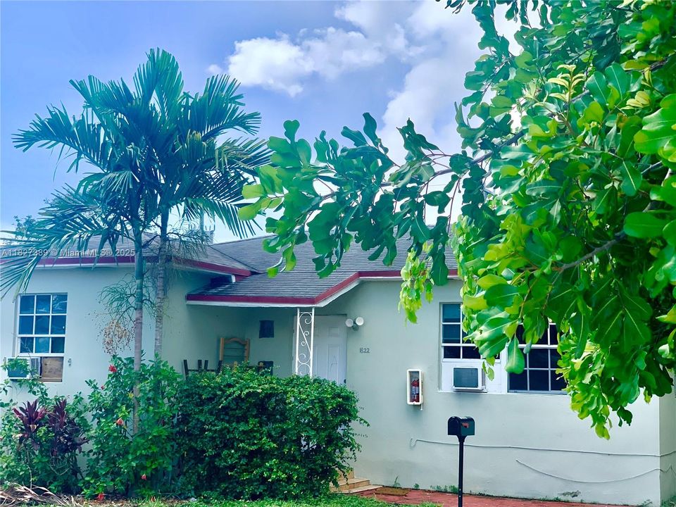 Недавно арендовано: $250 (0 спален, 1 ванн, 0 Квадратных фут)