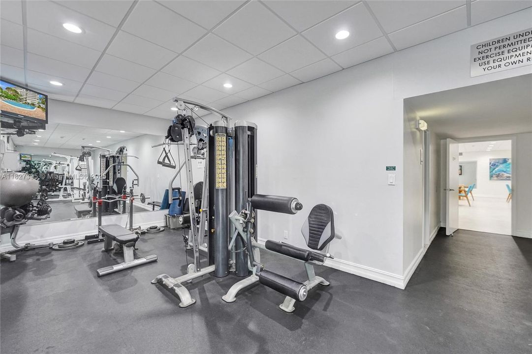 Recently Sold: $225,000 (1 beds, 1 baths, 1138 Square Feet)