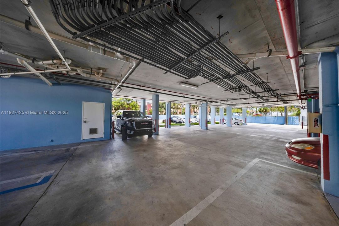 Recently Sold: $210,000 (2 beds, 1 baths, 791 Square Feet)