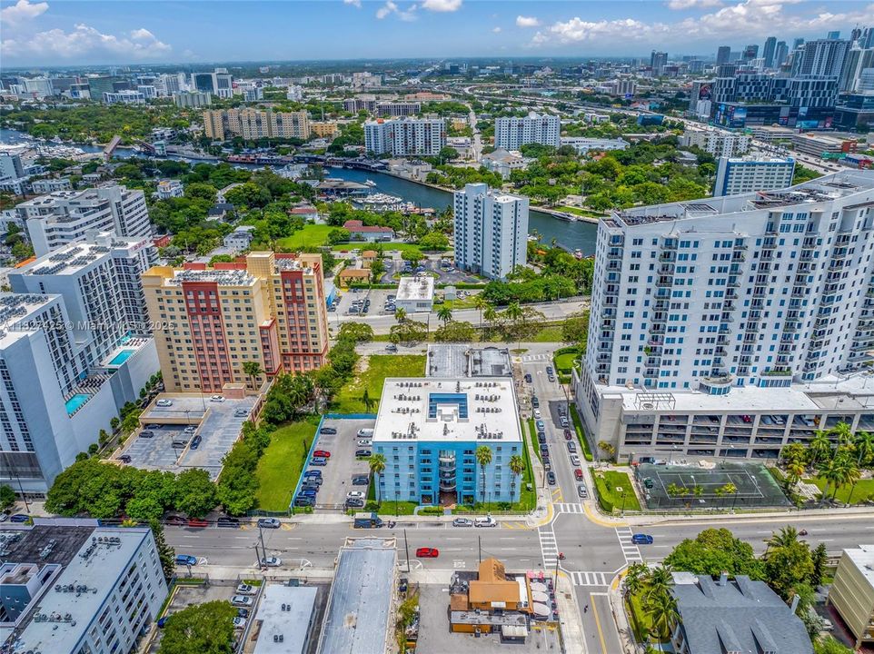 Recently Sold: $210,000 (2 beds, 1 baths, 791 Square Feet)