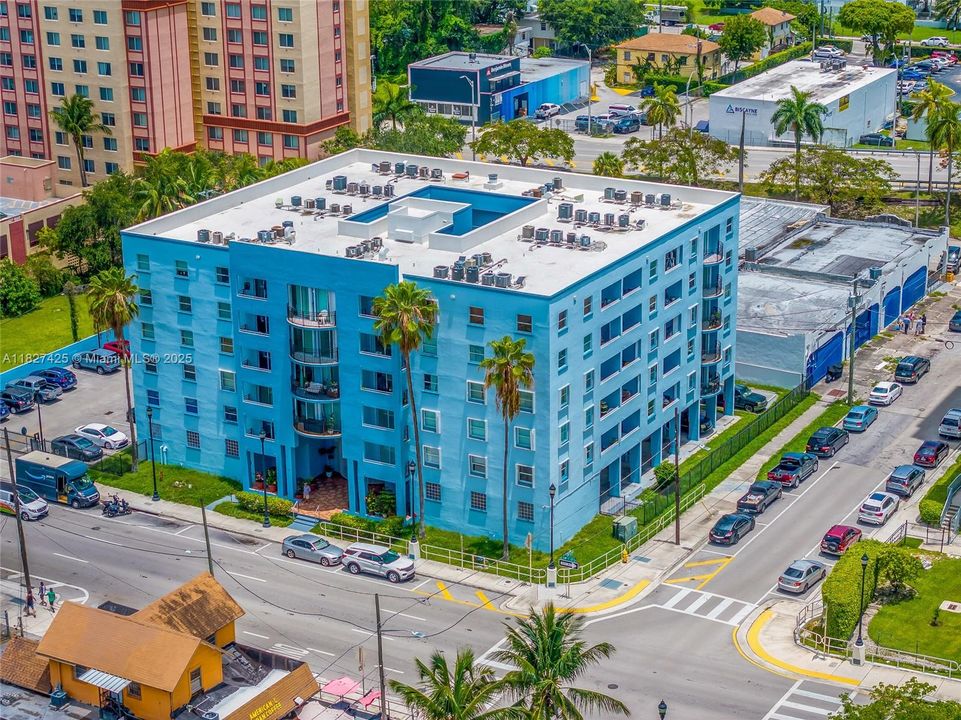 Recently Sold: $210,000 (2 beds, 1 baths, 791 Square Feet)