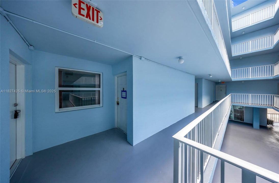 Recently Sold: $210,000 (2 beds, 1 baths, 791 Square Feet)