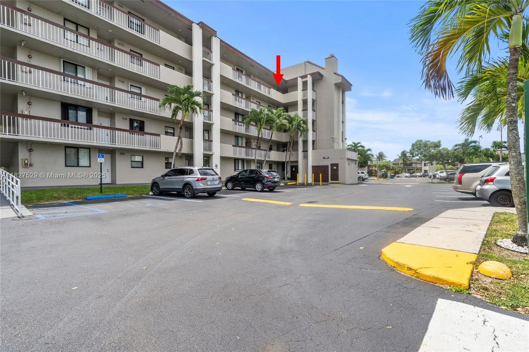 Vendido Recientemente: $335,000 (2 camas, 2 baños, 1064 Pies cuadrados)