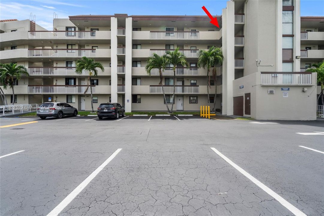 Vendido Recientemente: $335,000 (2 camas, 2 baños, 1064 Pies cuadrados)