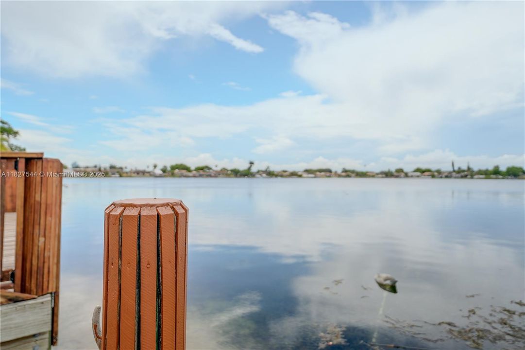 Recientemente alquilado: $2,800 (3 camas, 2 baños, 1175 Pies cuadrados)