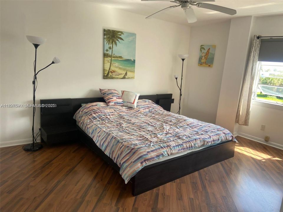 出租: $1,800 (1 贝兹, 1 浴室, 770 平方英尺)