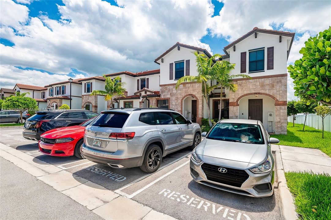 En Venta: $540,000 (3 camas, 2 baños, 1540 Pies cuadrados)