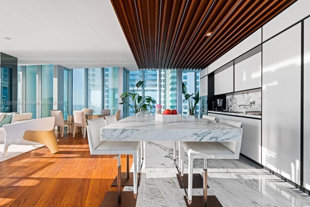 For Sale: $8,500,000 (3 beds, 3 baths, 2374 Square Feet)