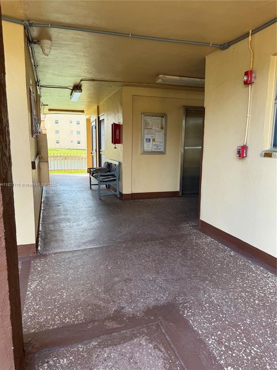 Под контрактом: $105,000 (1 спален, 1 ванн, 640 Квадратных фут)