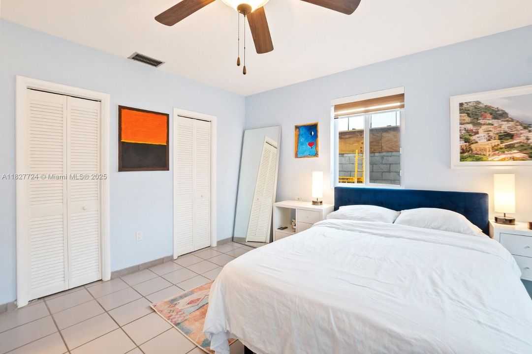 На продажу: $1,999,999 (2 спален, 1 ванн, 1186 Квадратных фут)