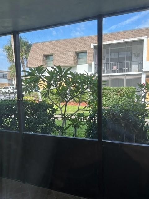 Recently Rented: $1,900 (2 beds, 2 baths, 0 Square Feet)