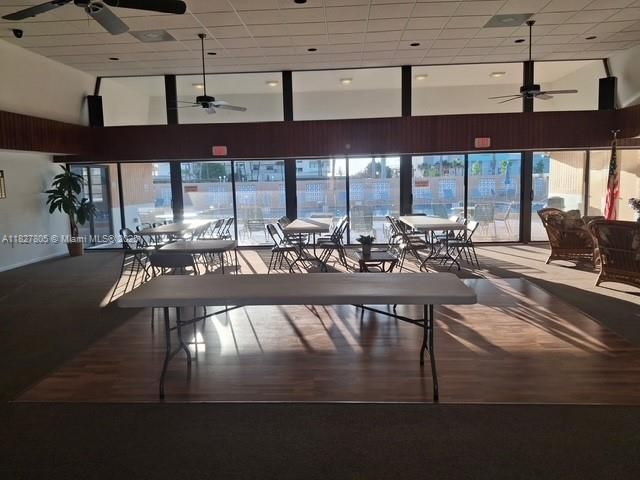 Recently Rented: $1,900 (2 beds, 2 baths, 0 Square Feet)