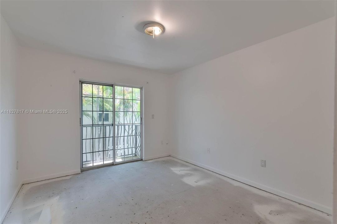 最近售出: $890,000 (3 贝兹, 2 浴室, 1480 平方英尺)