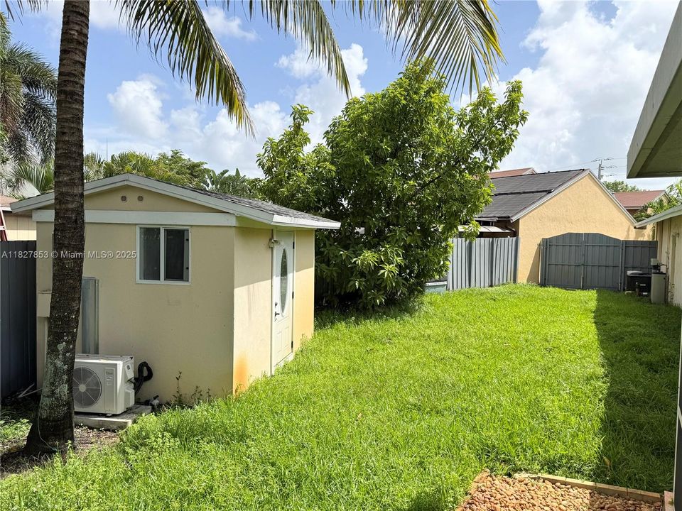 storage unit on site with AC