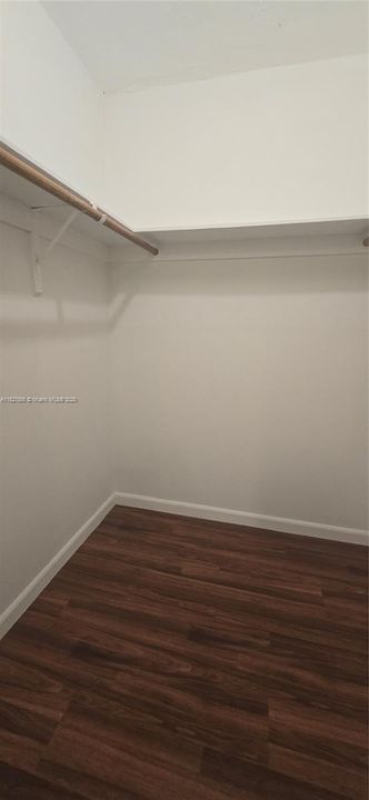 Vendido Recientemente: $288,999 (1 camas, 1 baños, 934 Pies cuadrados)