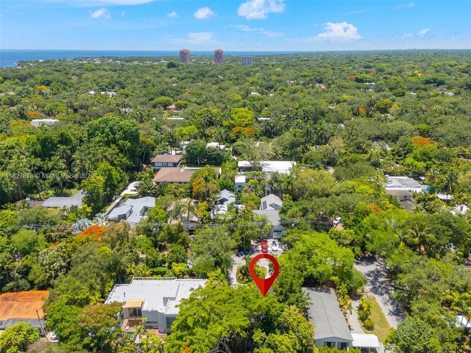 En Venta: $1,899,000 (3 camas, 2 baños, 2078 Pies cuadrados)