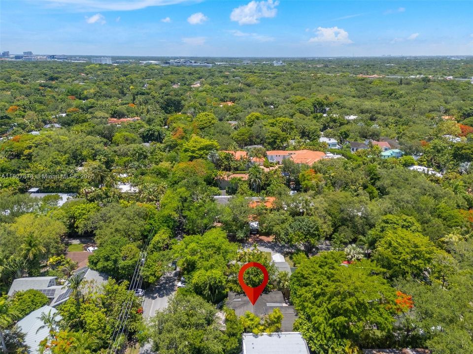 En Venta: $1,899,000 (3 camas, 2 baños, 2078 Pies cuadrados)