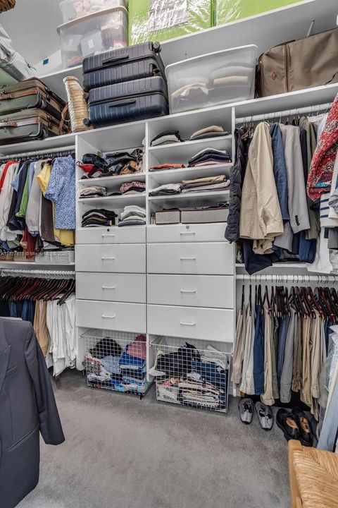 En Venta: $1,899,000 (3 camas, 2 baños, 2078 Pies cuadrados)