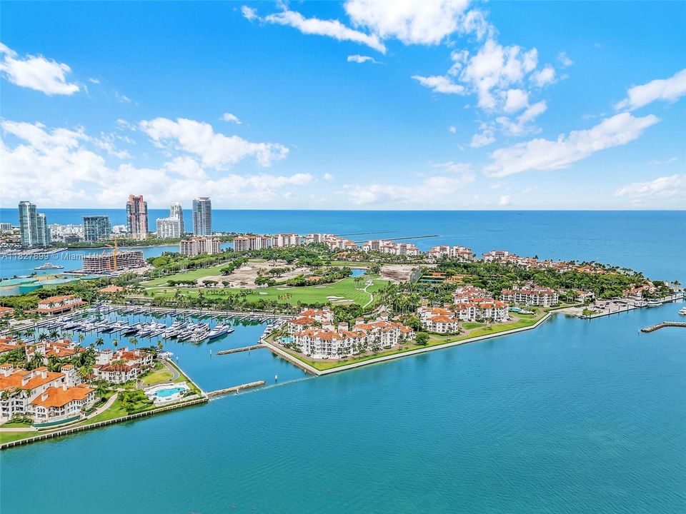 For Sale: $6,490,000 (3 beds, 4 baths, 3227 Square Feet)