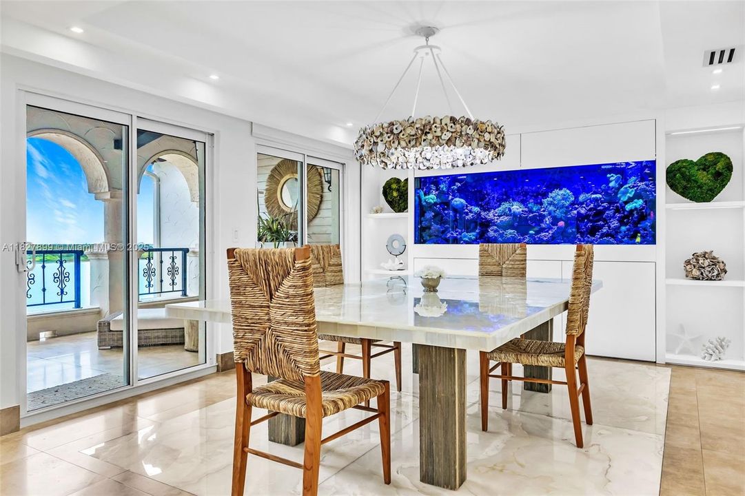 For Sale: $6,490,000 (3 beds, 4 baths, 3227 Square Feet)