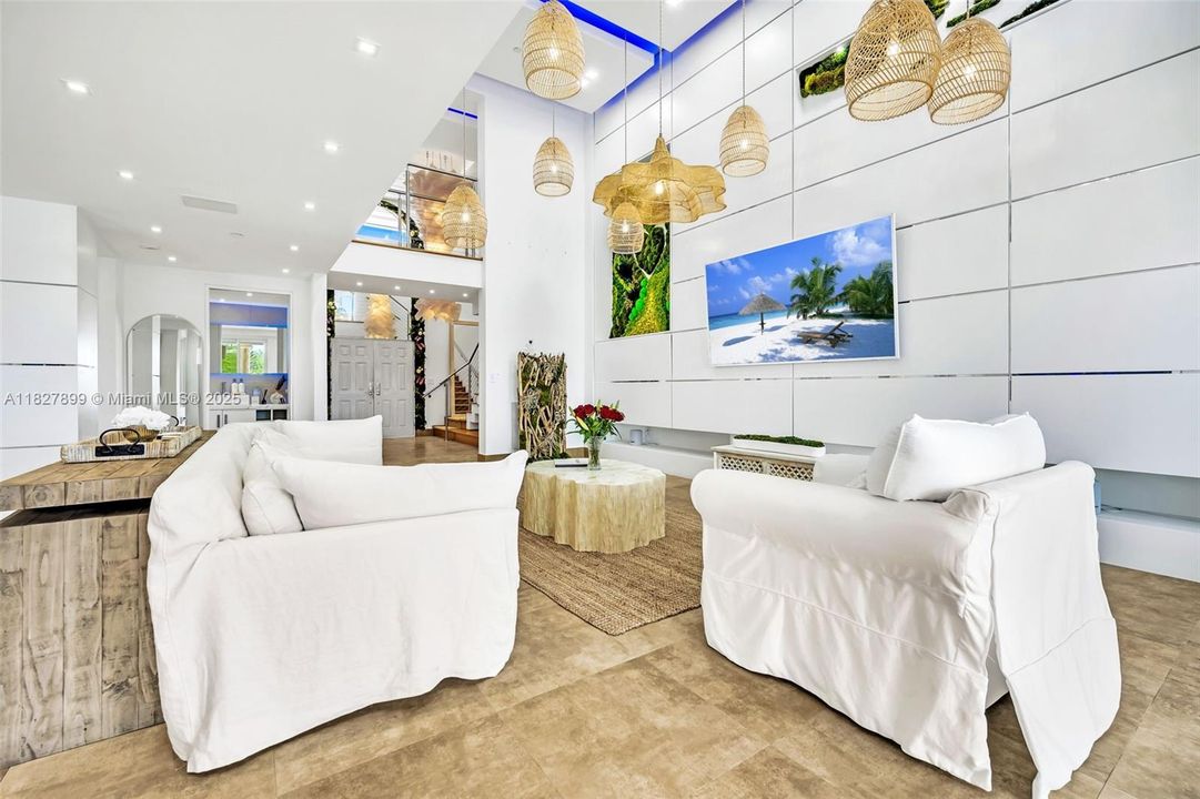 For Sale: $6,490,000 (3 beds, 4 baths, 3227 Square Feet)