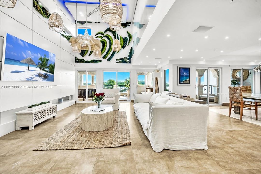 For Sale: $6,490,000 (3 beds, 4 baths, 3227 Square Feet)