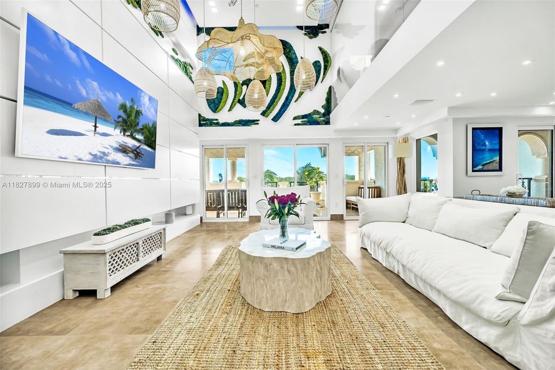 For Sale: $6,490,000 (3 beds, 4 baths, 3227 Square Feet)