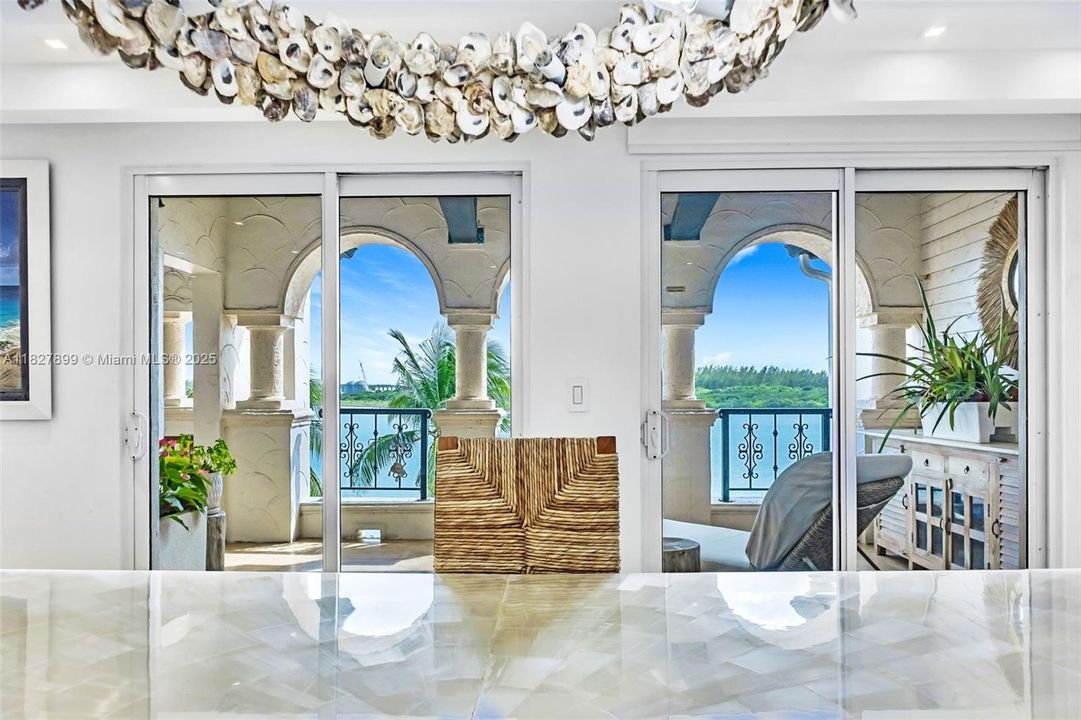 For Sale: $6,490,000 (3 beds, 4 baths, 3227 Square Feet)